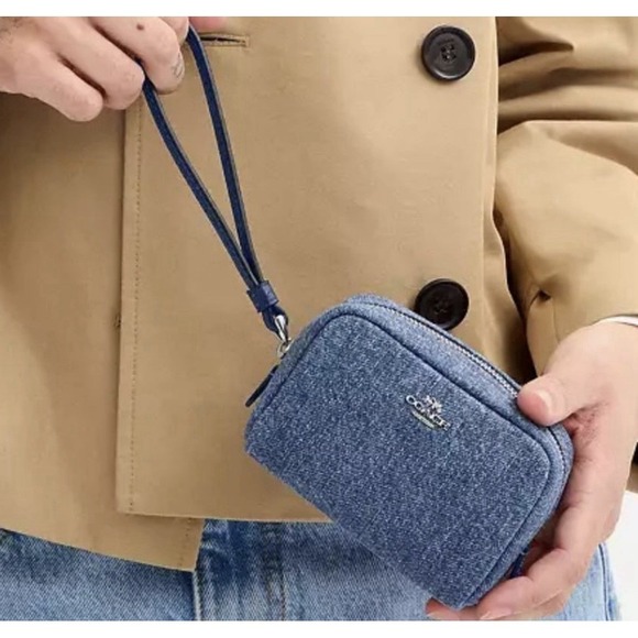 Coach Pouch Wristlet in Denim Silver Indigo Blue Leather Strap CAP97 NWT Z